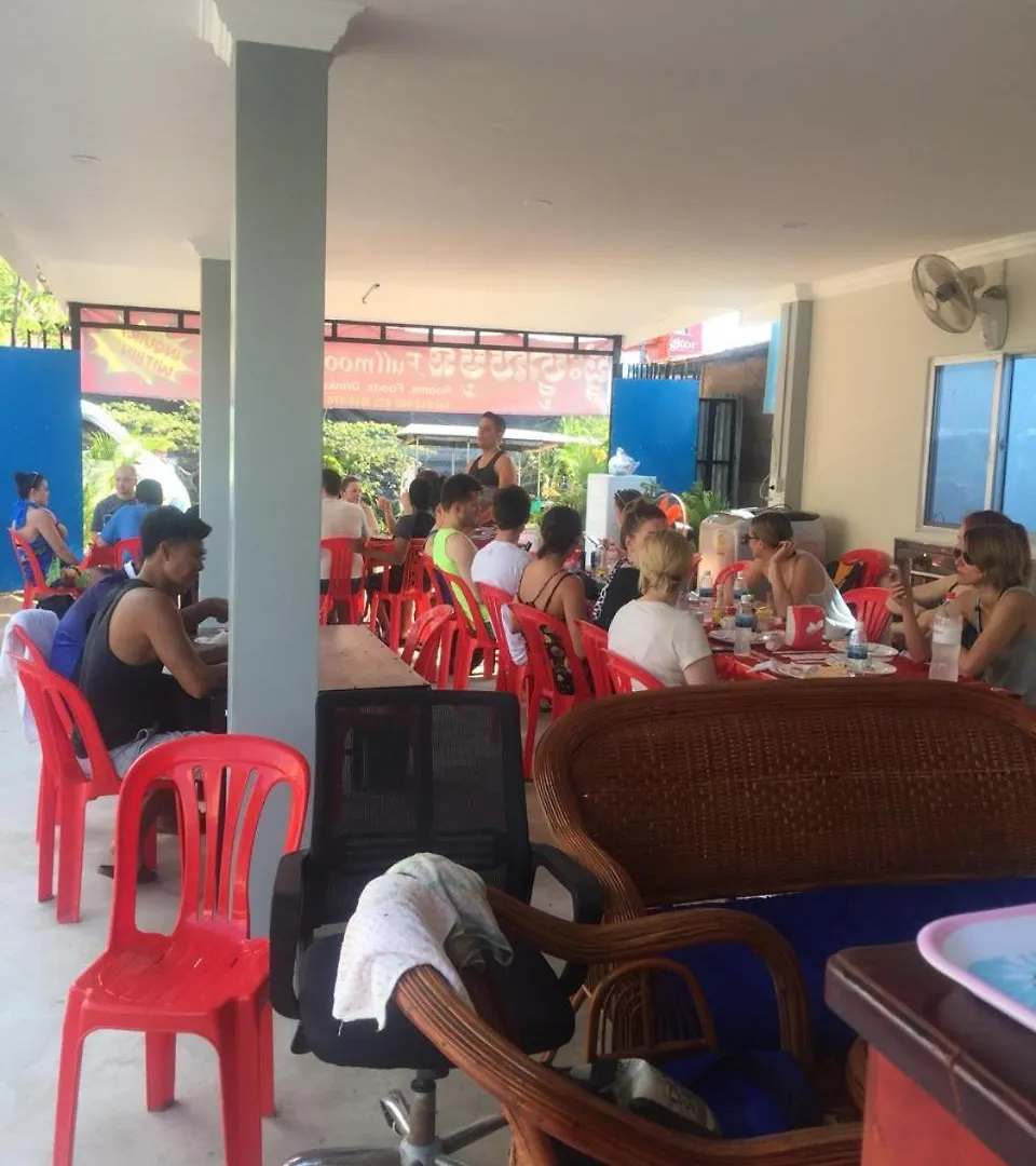 Fullmoon House Hotel Sihanoukville Guest house